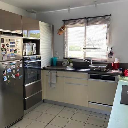 Villa Moderne Dans Village Typique *